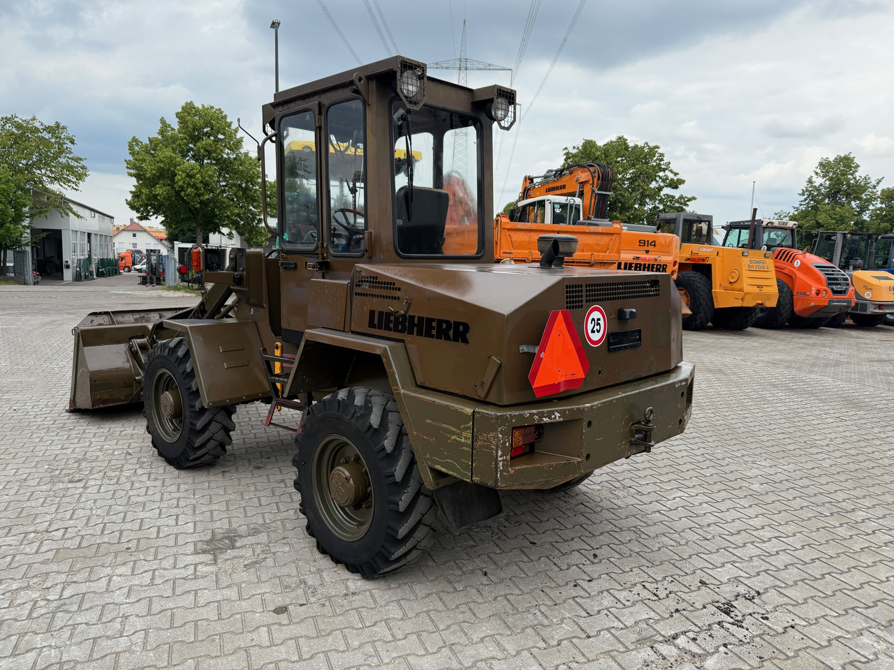 Liebherr L508 / FUG93 Radlader - Pyöräkuormaaja: kuva  Liebherr L508 / FUG93 Radlader - Pyöräkuormaaja Liebherr L508 / FUG93 Radlader - Pyöräkuormaaja: kuva  Liebherr L508 / FUG93 Radlader - Pyöräkuormaaja
