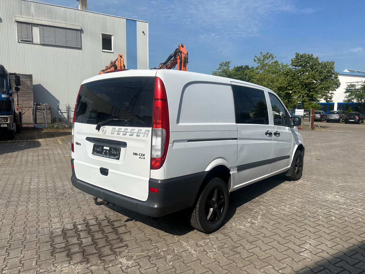 Mercedes-Benz 116 CDI Vito 4x4 Allrad - Henkilöauto: kuva Mercedes-Benz 116 CDI Vito 4x4 Allrad - Henkilöauto Mercedes-Benz 116 CDI Vito 4x4 Allrad - Henkilöauto: kuva Mercedes-Benz 116 CDI Vito 4x4 Allrad - Henkilöauto