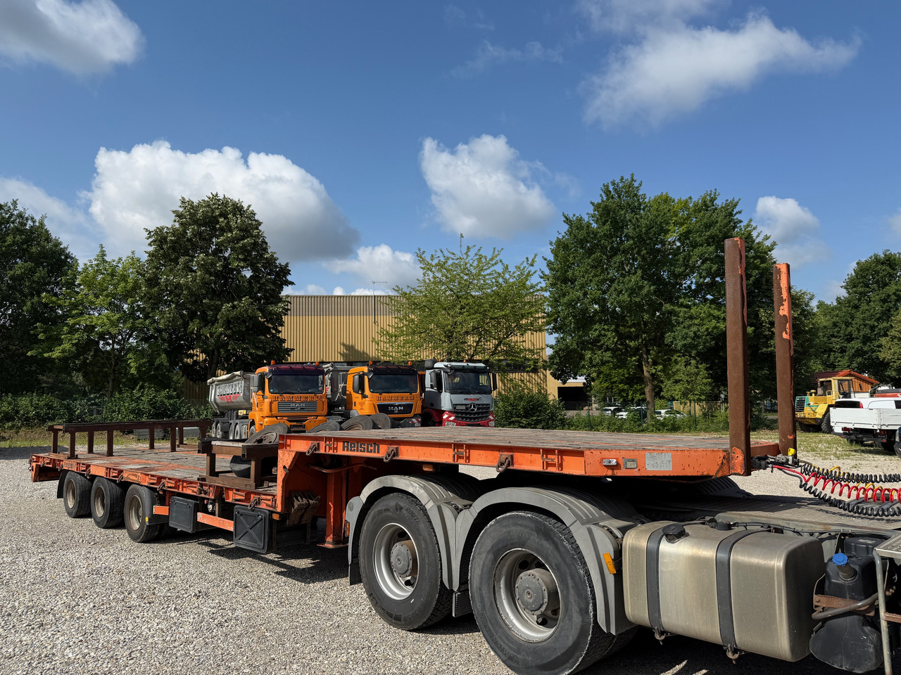 Reisch RPTS 35/24 Tieflader Auflieger - Apuvaunu perävaunu: kuva Reisch RPTS 35/24 Tieflader Auflieger - Apuvaunu perävaunu Reisch RPTS 35/24 Tieflader Auflieger - Apuvaunu perävaunu: kuva Reisch RPTS 35/24 Tieflader Auflieger - Apuvaunu perävaunu