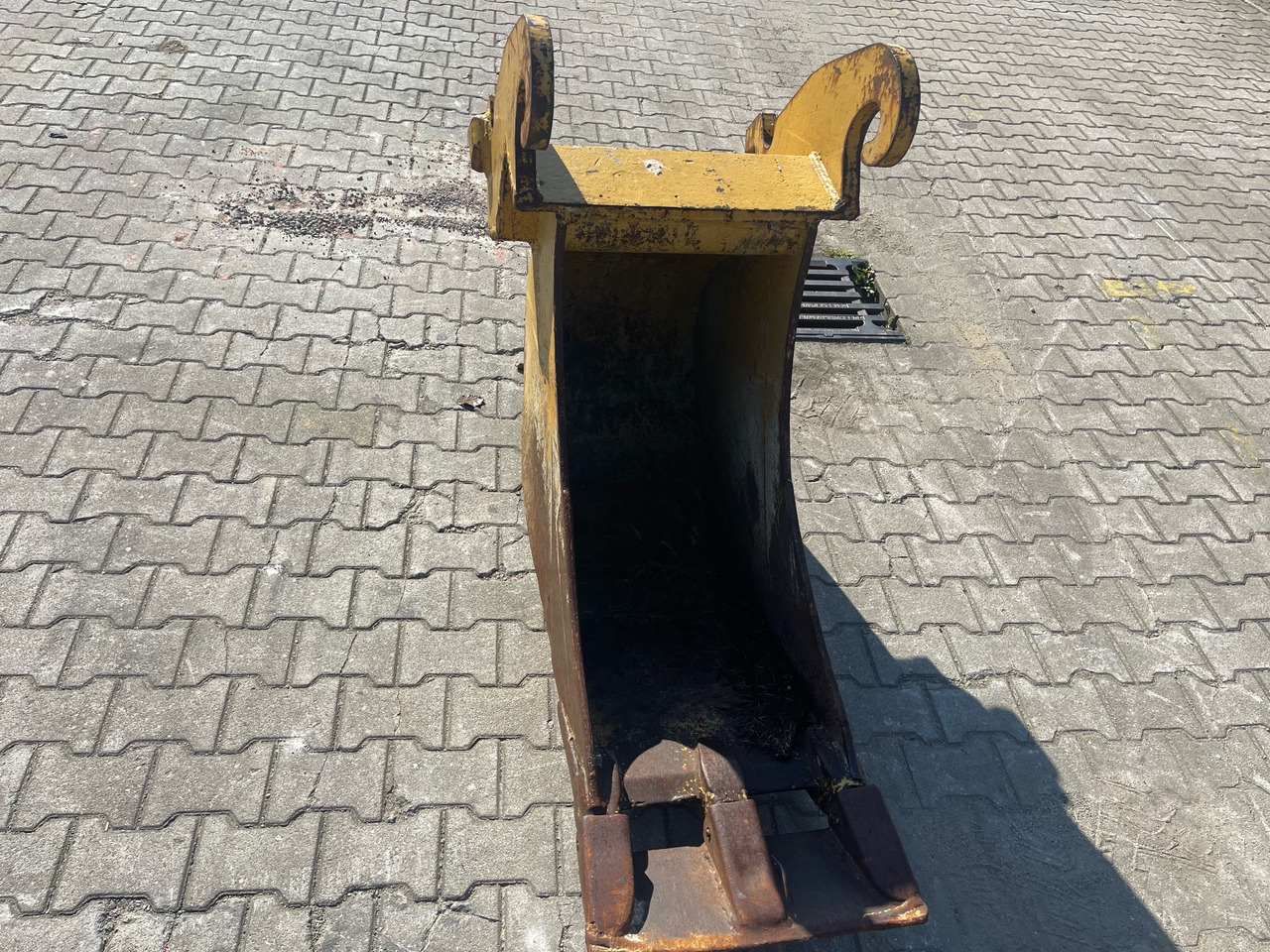 Tieflöffel 50 cm - Kaivinkoneen kauha: kuva Tieflöffel 50 cm - Kaivinkoneen kauha Tieflöffel 50 cm - Kaivinkoneen kauha: kuva Tieflöffel 50 cm - Kaivinkoneen kauha