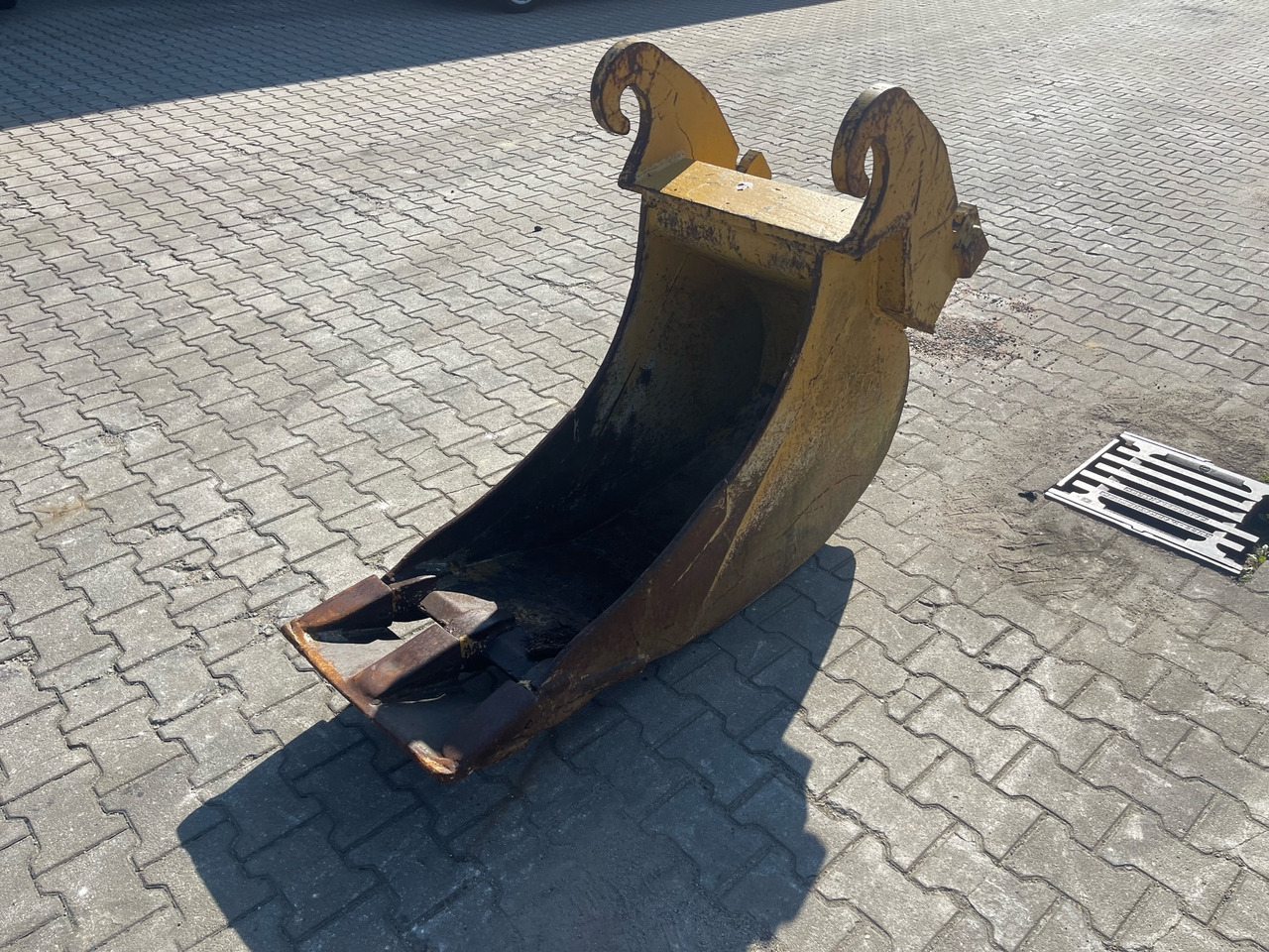 Tieflöffel 50 cm - Kaivinkoneen kauha: kuva Tieflöffel 50 cm - Kaivinkoneen kauha Tieflöffel 50 cm - Kaivinkoneen kauha: kuva Tieflöffel 50 cm - Kaivinkoneen kauha