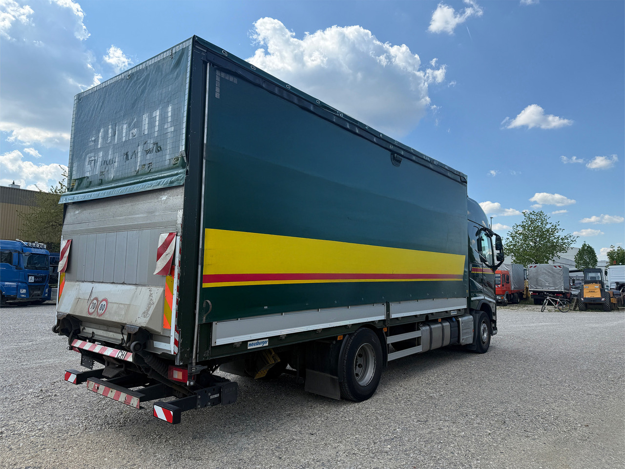 Volvo FH460 Pritsche Plane LBW Klima Retarder - Pressukapelli kuorma-auto: kuva Volvo FH460 Pritsche Plane LBW Klima Retarder - Pressukapelli kuorma-auto Volvo FH460 Pritsche Plane LBW Klima Retarder - Pressukapelli kuorma-auto: kuva Volvo FH460 Pritsche Plane LBW Klima Retarder - Pressukapelli kuorma-auto