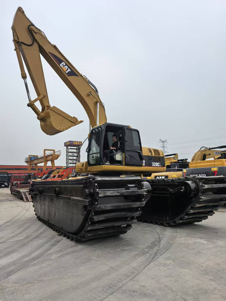CATERPILLAR 320CL amphibious - Kelluva kaivinkone: kuva CATERPILLAR 320CL amphibious - Kelluva kaivinkone CATERPILLAR 320CL amphibious - Kelluva kaivinkone: kuva CATERPILLAR 320CL amphibious - Kelluva kaivinkone