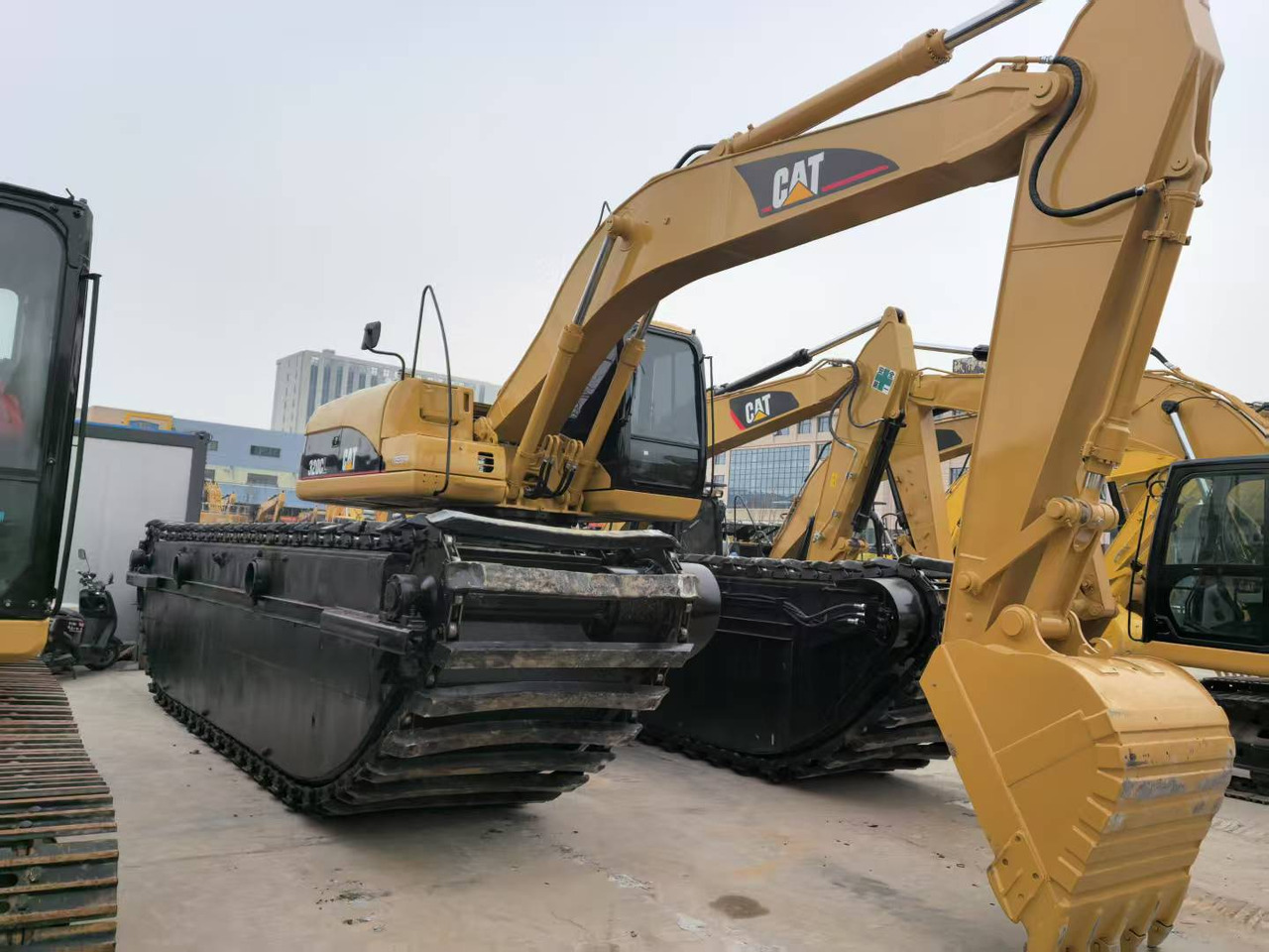CATERPILLAR 320CL amphibious - Kelluva kaivinkone: kuva CATERPILLAR 320CL amphibious - Kelluva kaivinkone CATERPILLAR 320CL amphibious - Kelluva kaivinkone: kuva CATERPILLAR 320CL amphibious - Kelluva kaivinkone