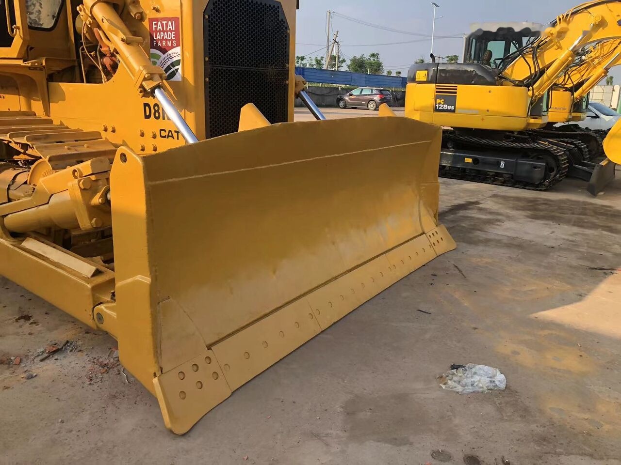 Caterpillar D8K - Puskutraktori: kuva Caterpillar D8K - Puskutraktori Caterpillar D8K - Puskutraktori: kuva Caterpillar D8K - Puskutraktori