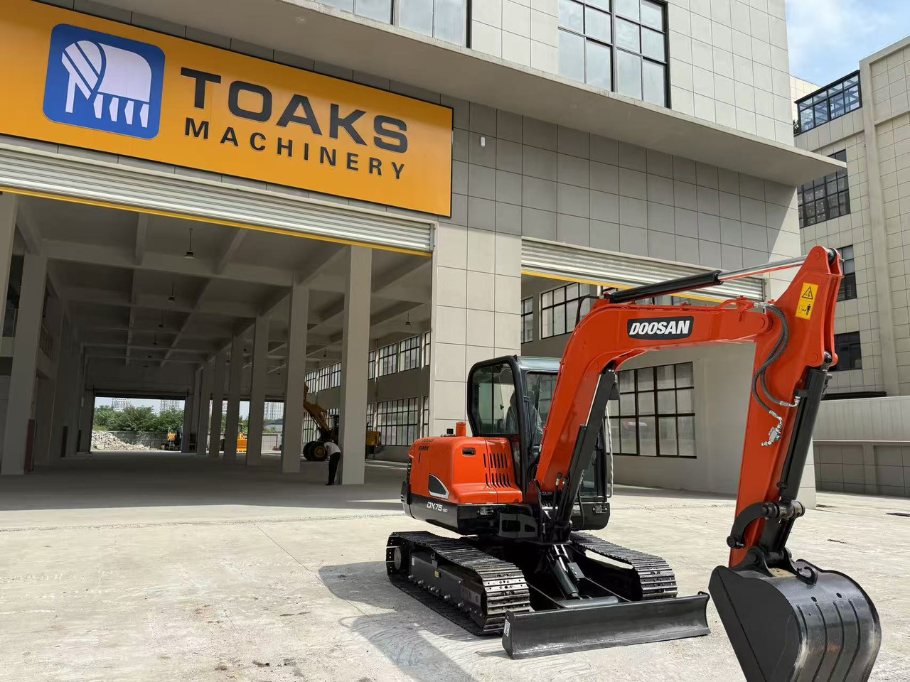 DOOSAN DX75 - Minikuormaaja: kuva DOOSAN DX75 - Minikuormaaja DOOSAN DX75 - Minikuormaaja: kuva DOOSAN DX75 - Minikuormaaja