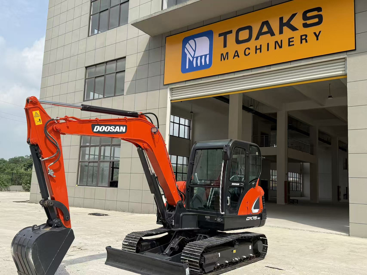 DOOSAN DX75 - Minikuormaaja: kuva DOOSAN DX75 - Minikuormaaja DOOSAN DX75 - Minikuormaaja: kuva DOOSAN DX75 - Minikuormaaja