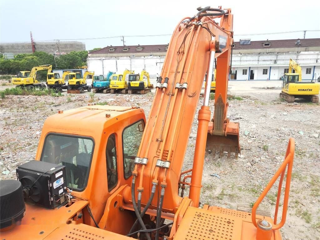 Doosan DH 300 LC-7 - Telakaivukone: kuva Doosan DH 300 LC-7 - Telakaivukone Doosan DH 300 LC-7 - Telakaivukone: kuva Doosan DH 300 LC-7 - Telakaivukone