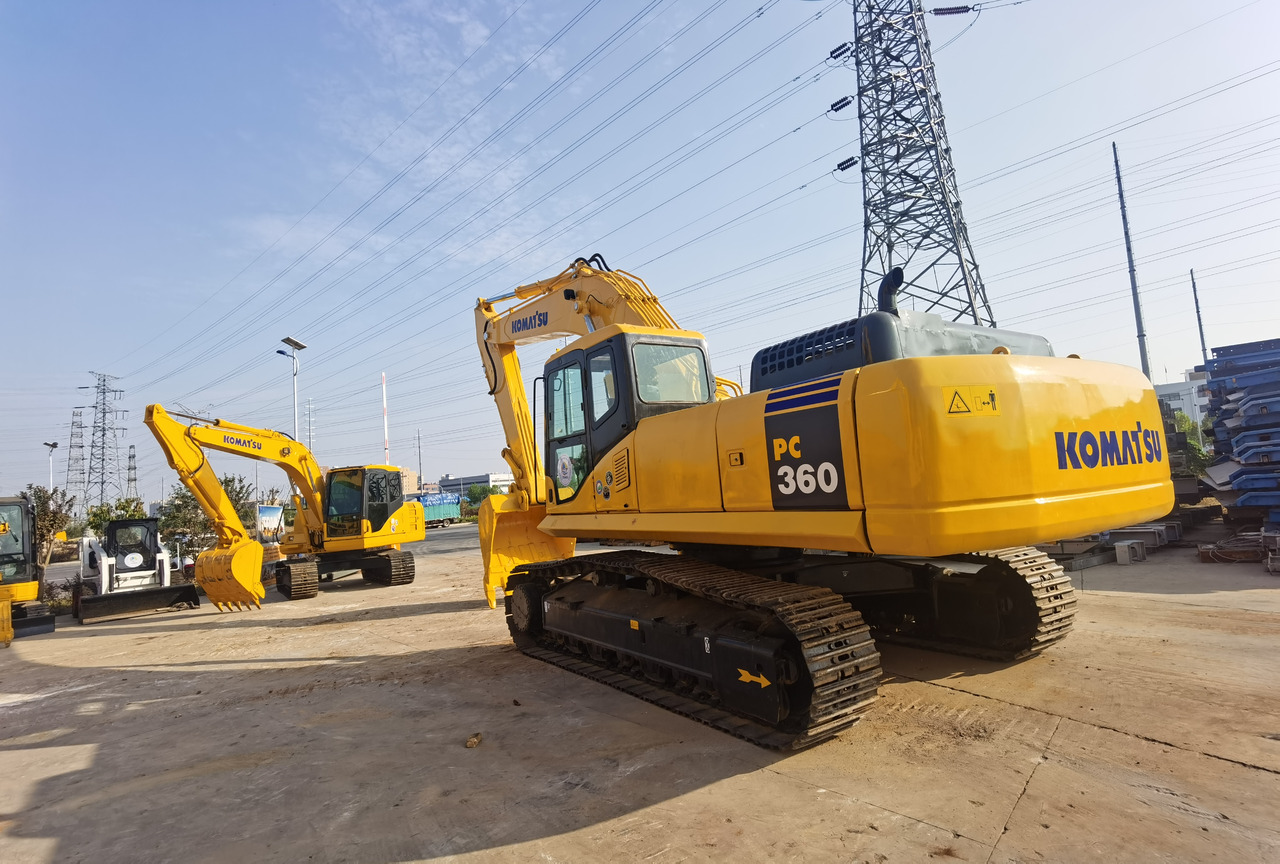 KOMATSU PC360 - Kaivuri: kuva KOMATSU PC360 - Kaivuri KOMATSU PC360 - Kaivuri: kuva KOMATSU PC360 - Kaivuri