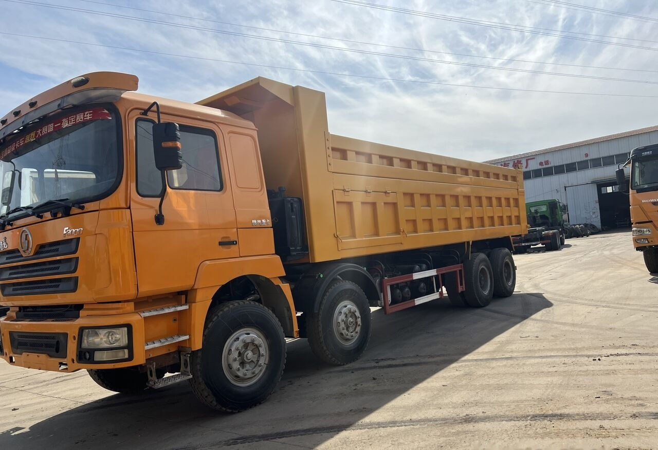 Shacman F3000 - Kippiauto kuorma-auto: kuva Shacman F3000 - Kippiauto kuorma-auto Shacman F3000 - Kippiauto kuorma-auto: kuva Shacman F3000 - Kippiauto kuorma-auto