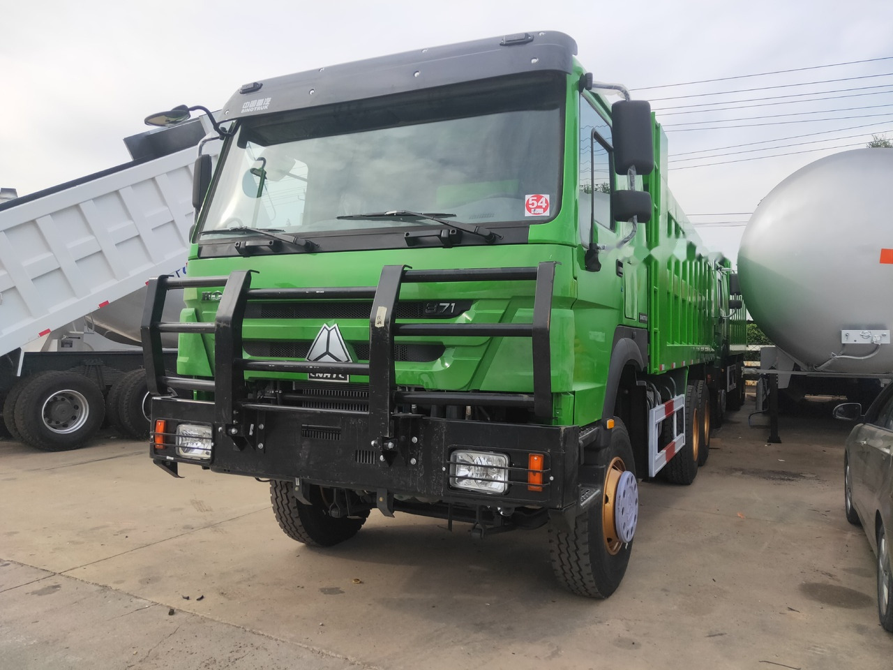 Sinotruk HOWO 371 6*4 Dump truck - Kippiauto kuorma-auto: kuva Sinotruk HOWO 371 6*4 Dump truck - Kippiauto kuorma-auto Sinotruk HOWO 371 6*4 Dump truck - Kippiauto kuorma-auto: kuva Sinotruk HOWO 371 6*4 Dump truck - Kippiauto kuorma-auto