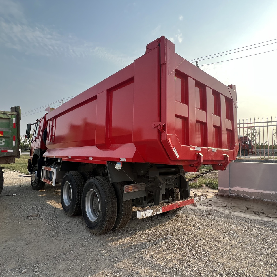 Sinotruk HOWO 371 6*4 Dump truck - Kippiauto kuorma-auto: kuva Sinotruk HOWO 371 6*4 Dump truck - Kippiauto kuorma-auto Sinotruk HOWO 371 6*4 Dump truck - Kippiauto kuorma-auto: kuva Sinotruk HOWO 371 6*4 Dump truck - Kippiauto kuorma-auto