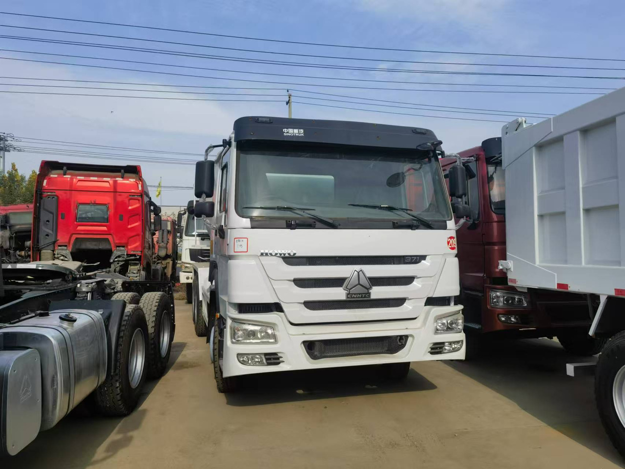 Sinotruk HOWO 371 Concrete mixer truck - Betoniauto: kuva Sinotruk HOWO 371 Concrete mixer truck - Betoniauto Sinotruk HOWO 371 Concrete mixer truck - Betoniauto: kuva Sinotruk HOWO 371 Concrete mixer truck - Betoniauto