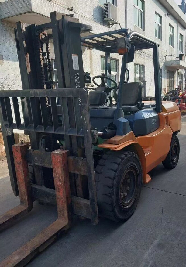 Toyota FD50 - Dieseltrukki: kuva Toyota FD50 - Dieseltrukki Toyota FD50 - Dieseltrukki: kuva Toyota FD50 - Dieseltrukki