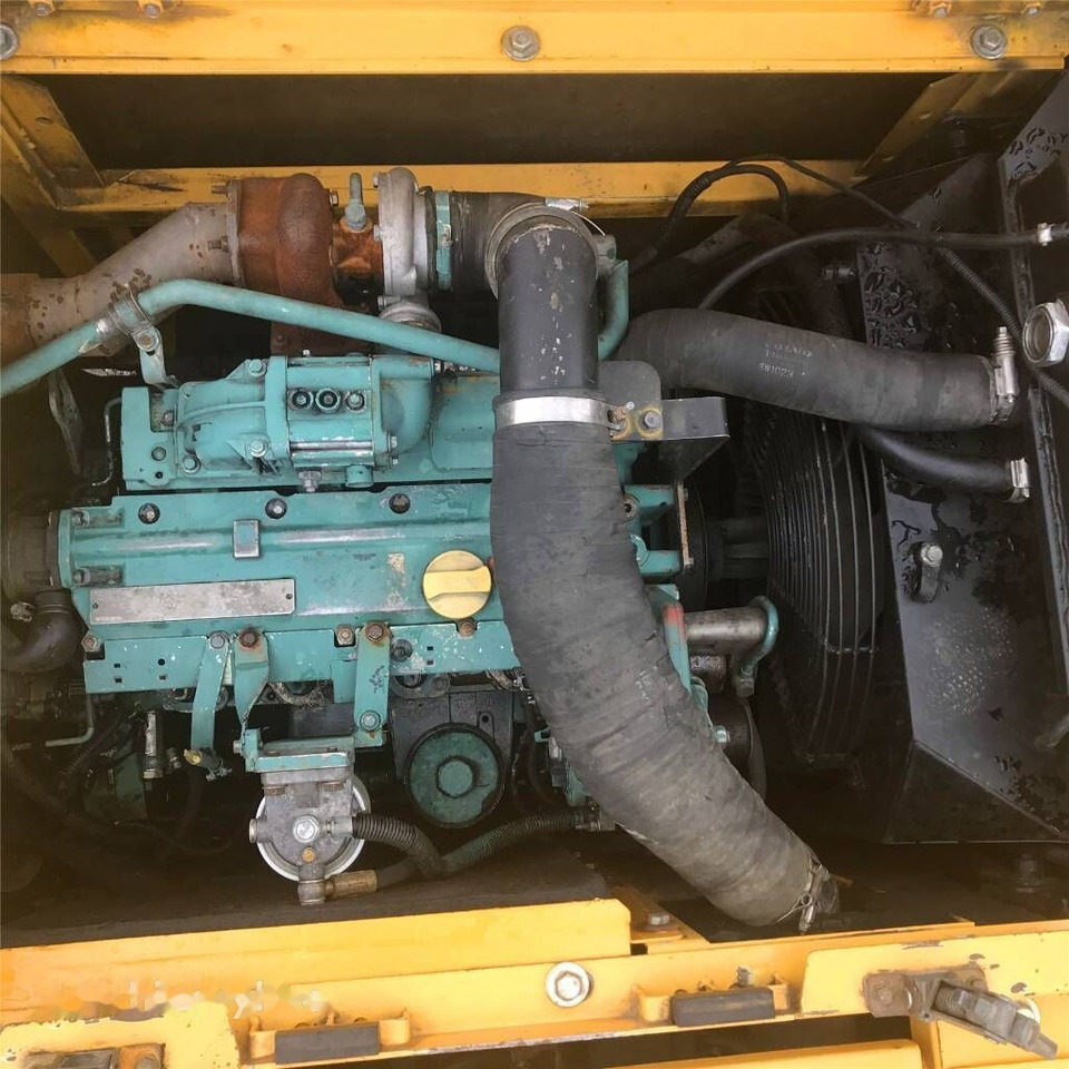 Volvo EC 140 B LC - Telakaivukone: kuva Volvo EC 140 B LC - Telakaivukone Volvo EC 140 B LC - Telakaivukone: kuva Volvo EC 140 B LC - Telakaivukone