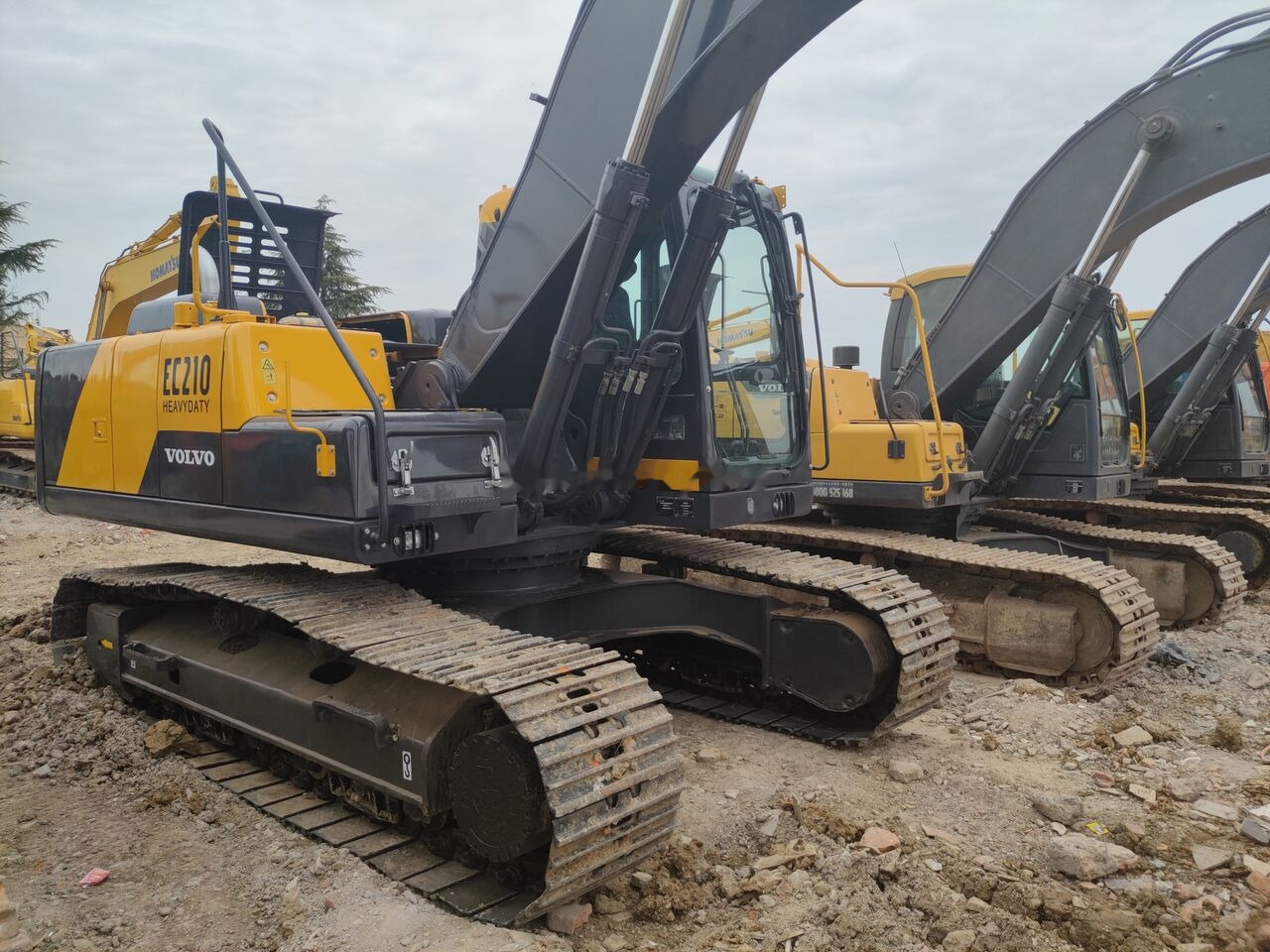 Volvo EC210B - Telakaivukone: kuva Volvo EC210B - Telakaivukone Volvo EC210B - Telakaivukone: kuva Volvo EC210B - Telakaivukone