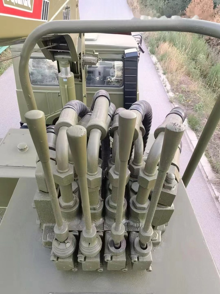 XCMG  - Ajoneuvonosturi: kuva XCMG  - Ajoneuvonosturi XCMG  - Ajoneuvonosturi: kuva XCMG  - Ajoneuvonosturi