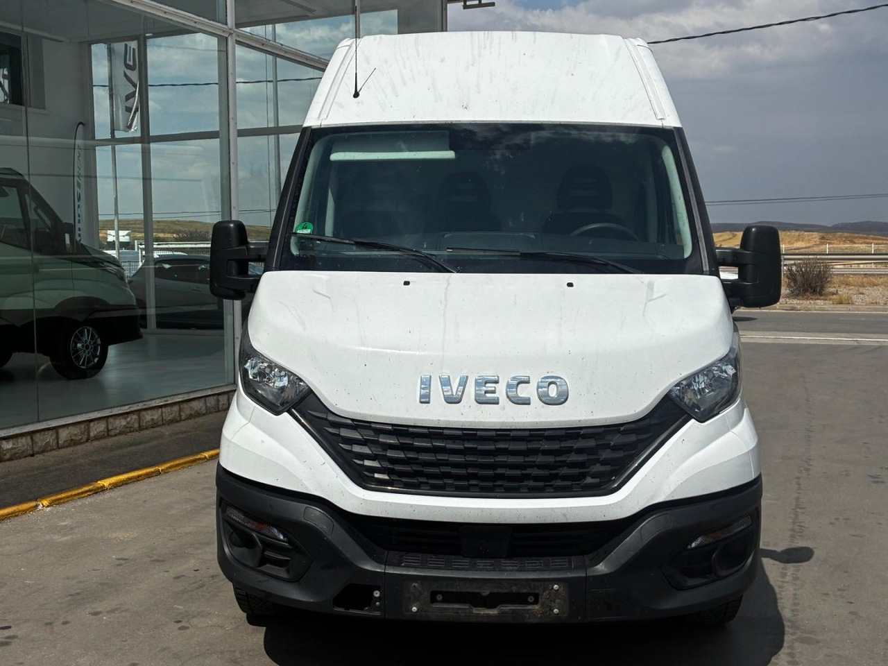 Furgón IVECO 35S14 V 16m3 - Pakettiauto: kuva Furgón IVECO 35S14 V 16m3 - Pakettiauto Furgón IVECO 35S14 V 16m3 - Pakettiauto: kuva Furgón IVECO 35S14 V 16m3 - Pakettiauto