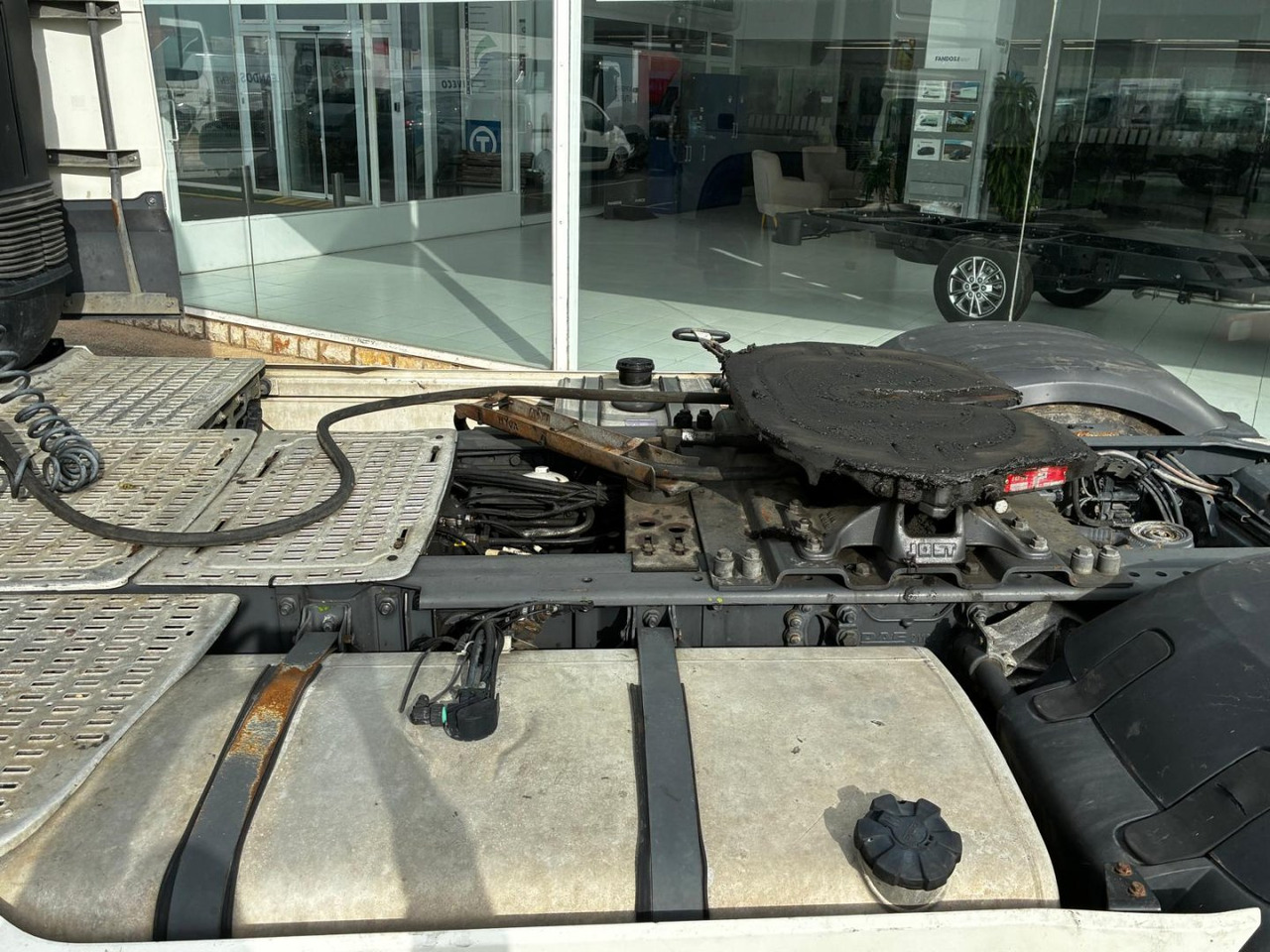 Cabeza Tractora DAF 480 SUPER SPACE CAB AUTOMATICA CON INTARDER - Vetopöytäauto: kuva Cabeza Tractora DAF 480 SUPER SPACE CAB AUTOMATICA CON INTARDER - Vetopöytäauto Cabeza Tractora DAF 480 SUPER SPACE CAB AUTOMATICA CON INTARDER - Vetopöytäauto: kuva Cabeza Tractora DAF 480 SUPER SPACE CAB AUTOMATICA CON INTARDER - Vetopöytäauto