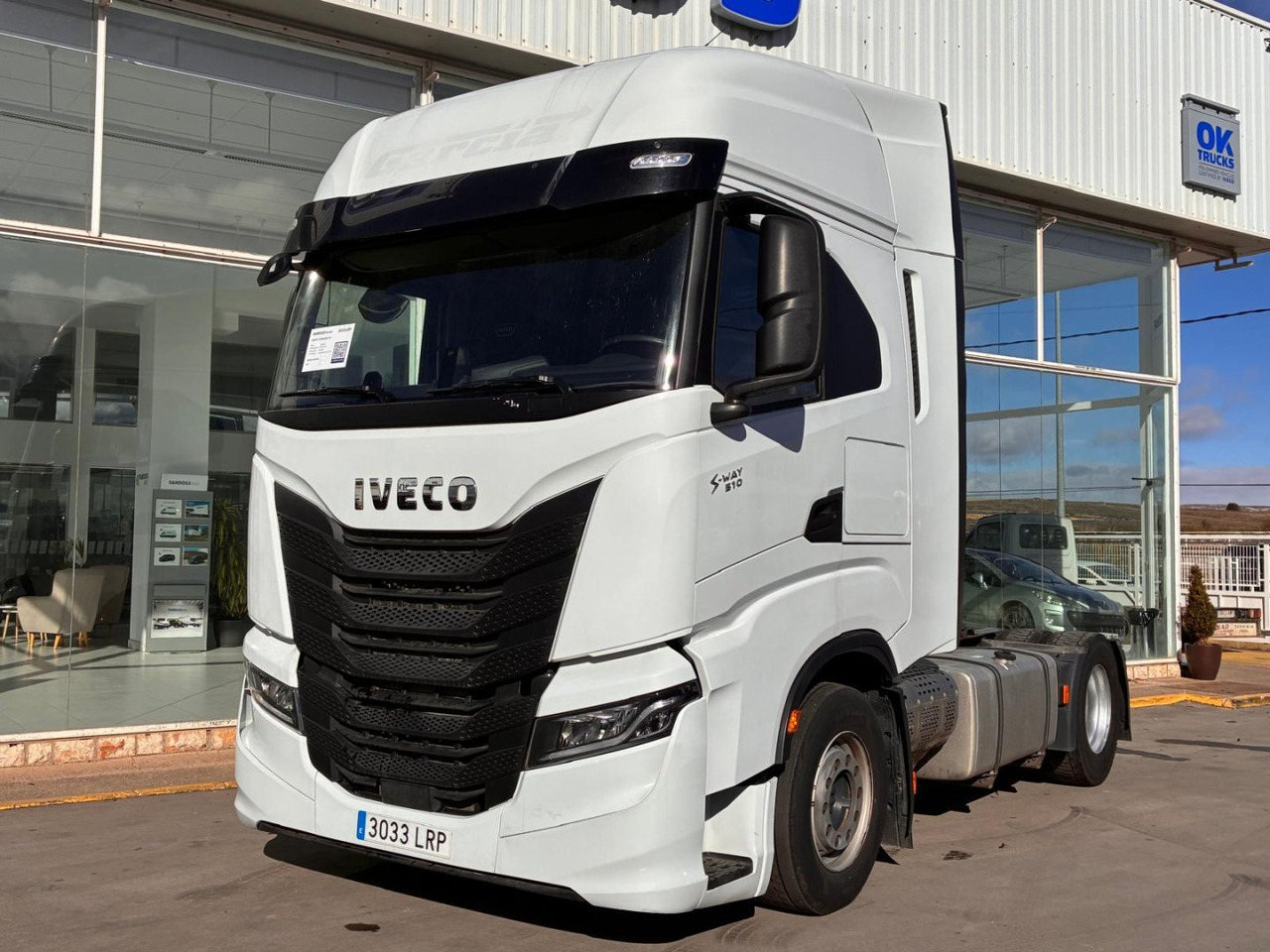 Cabeza Tractora IVECO 510 AUTOMATICO INTARDER - Vetopöytäauto: kuva Cabeza Tractora IVECO 510 AUTOMATICO INTARDER - Vetopöytäauto Cabeza Tractora IVECO 510 AUTOMATICO INTARDER - Vetopöytäauto: kuva Cabeza Tractora IVECO 510 AUTOMATICO INTARDER - Vetopöytäauto