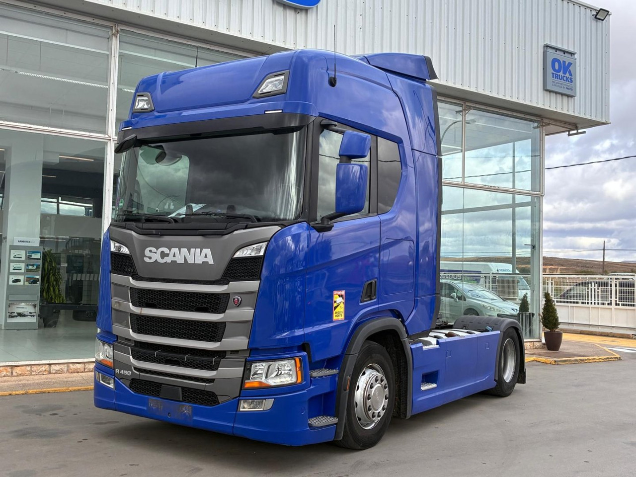 Cabeza Tractora Scania R450 AUTOMATICO-INTARDER - Vetopöytäauto: kuva Cabeza Tractora Scania R450 AUTOMATICO-INTARDER - Vetopöytäauto Cabeza Tractora Scania R450 AUTOMATICO-INTARDER - Vetopöytäauto: kuva Cabeza Tractora Scania R450 AUTOMATICO-INTARDER - Vetopöytäauto