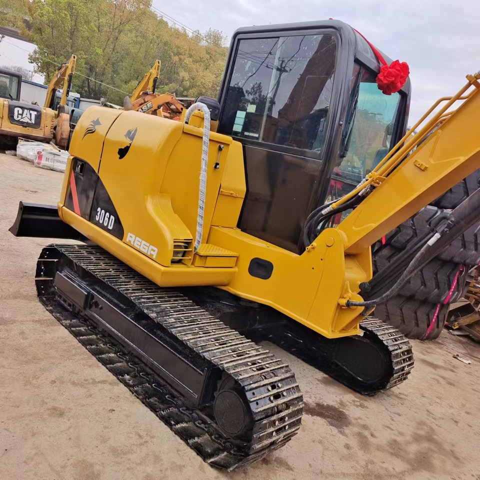 CAT 306D - Minikuormaaja: kuva CAT 306D - Minikuormaaja CAT 306D - Minikuormaaja: kuva CAT 306D - Minikuormaaja
