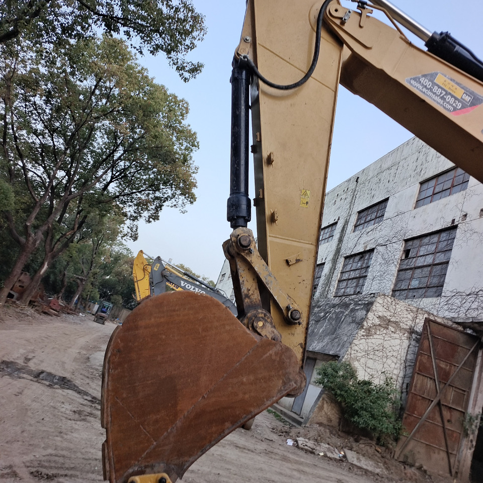 CAT 330GC - Telakaivukone: kuva CAT 330GC - Telakaivukone CAT 330GC - Telakaivukone: kuva CAT 330GC - Telakaivukone
