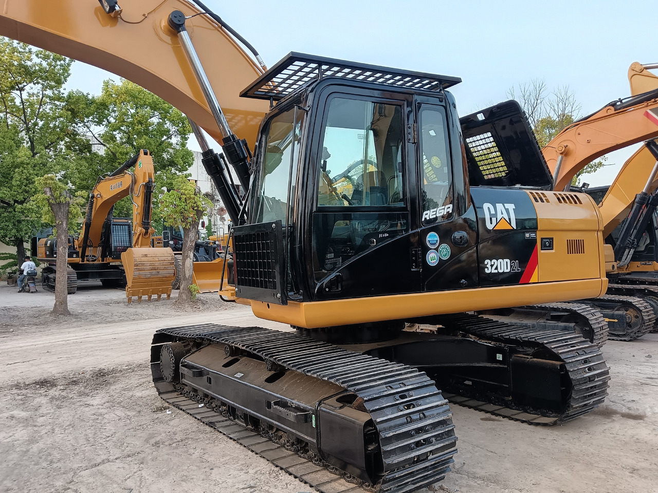 CATERPILLAR 320D2L CAT 320 D 2 L - Telakaivukone: kuva CATERPILLAR 320D2L CAT 320 D 2 L - Telakaivukone CATERPILLAR 320D2L CAT 320 D 2 L - Telakaivukone: kuva CATERPILLAR 320D2L CAT 320 D 2 L - Telakaivukone