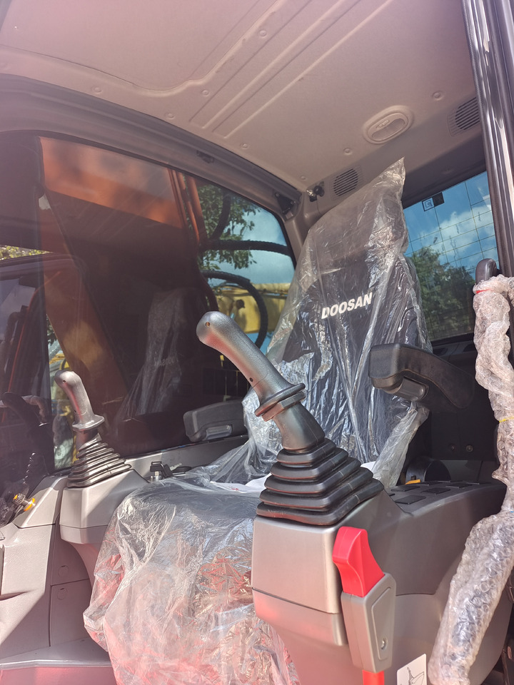 DOOSAN DX 225 LCA - Telakaivukone: kuva DOOSAN DX 225 LCA - Telakaivukone DOOSAN DX 225 LCA - Telakaivukone: kuva DOOSAN DX 225 LCA - Telakaivukone