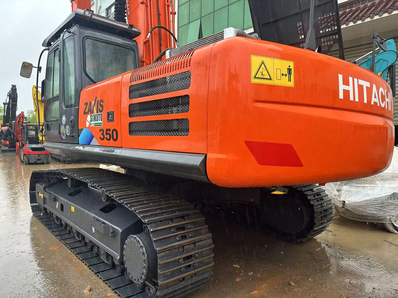 HITACHI ZAXIS 350-3G ZX350 - 3 G - Telakaivukone: kuva HITACHI ZAXIS 350-3G ZX350 - 3 G - Telakaivukone HITACHI ZAXIS 350-3G ZX350 - 3 G - Telakaivukone: kuva HITACHI ZAXIS 350-3G ZX350 - 3 G - Telakaivukone