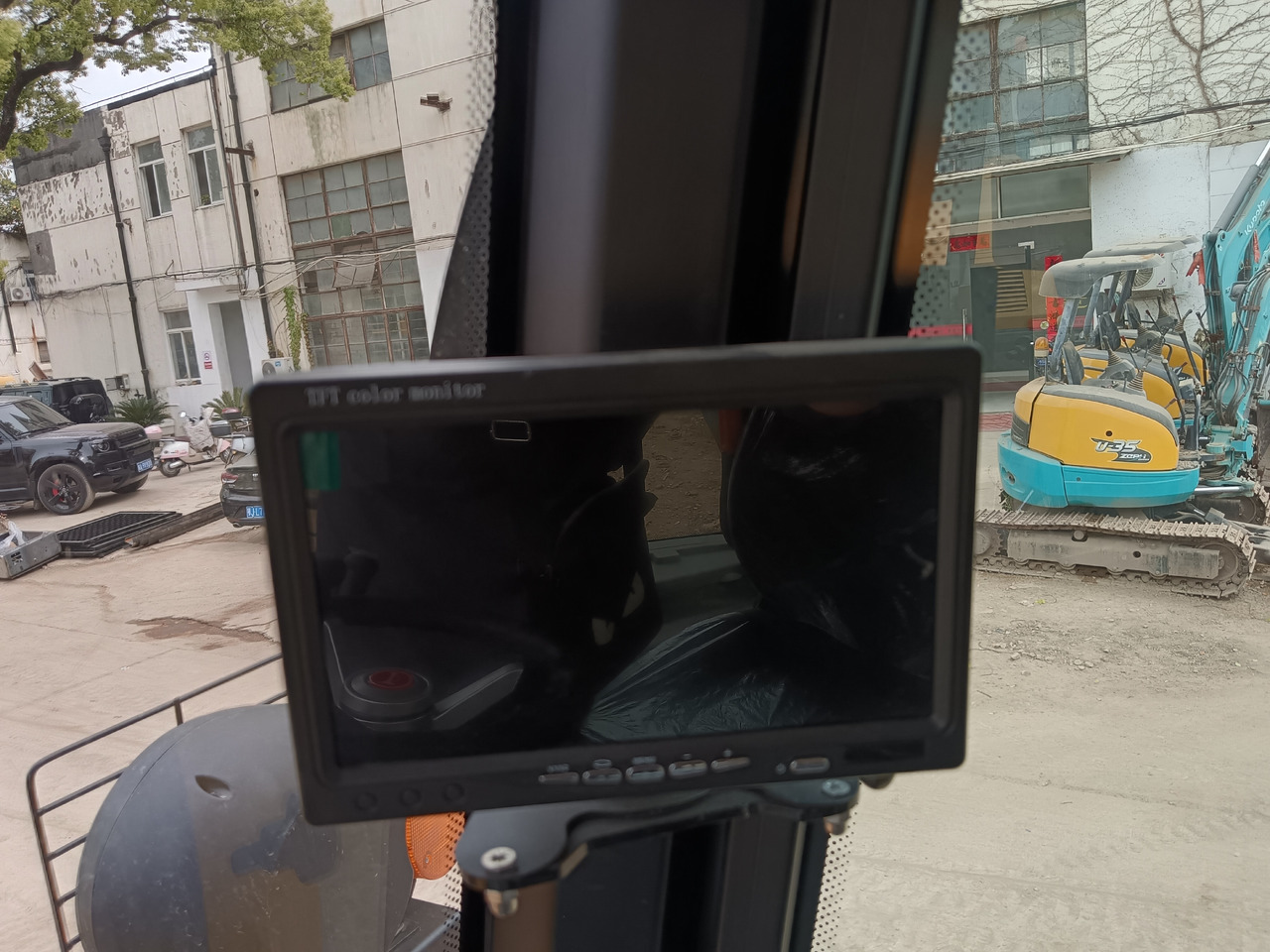 JCB 4CX 100% NEW - Kaivuri-trukki: kuva JCB 4CX 100% NEW - Kaivuri-trukki JCB 4CX 100% NEW - Kaivuri-trukki: kuva JCB 4CX 100% NEW - Kaivuri-trukki