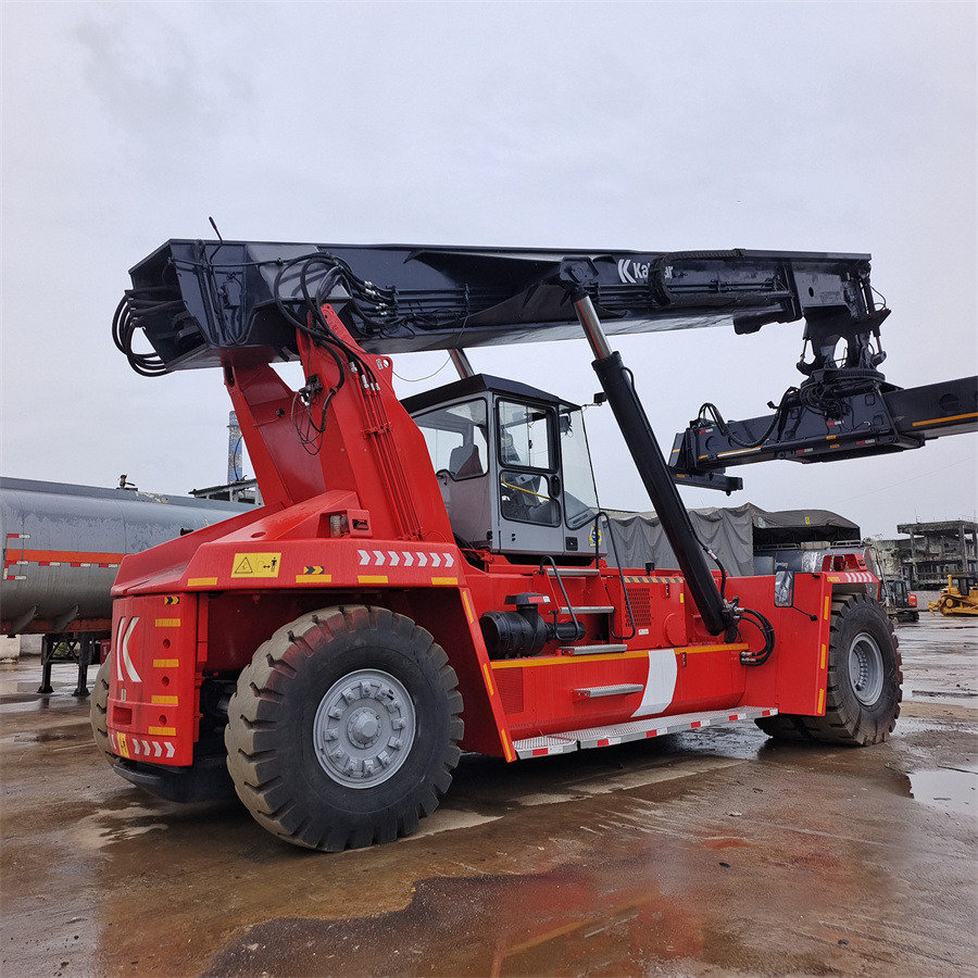 KALMAR DRF 450 45 TON REACH STACKER - Konttikurottajat: kuva KALMAR DRF 450 45 TON REACH STACKER - Konttikurottajat KALMAR DRF 450 45 TON REACH STACKER - Konttikurottajat: kuva KALMAR DRF 450 45 TON REACH STACKER - Konttikurottajat