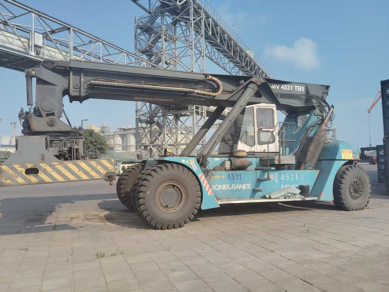 KONECRANES SMV 4531 TB5 45 TON CAPACITY - Konttikurottajat: kuva KONECRANES SMV 4531 TB5 45 TON CAPACITY - Konttikurottajat KONECRANES SMV 4531 TB5 45 TON CAPACITY - Konttikurottajat: kuva KONECRANES SMV 4531 TB5 45 TON CAPACITY - Konttikurottajat