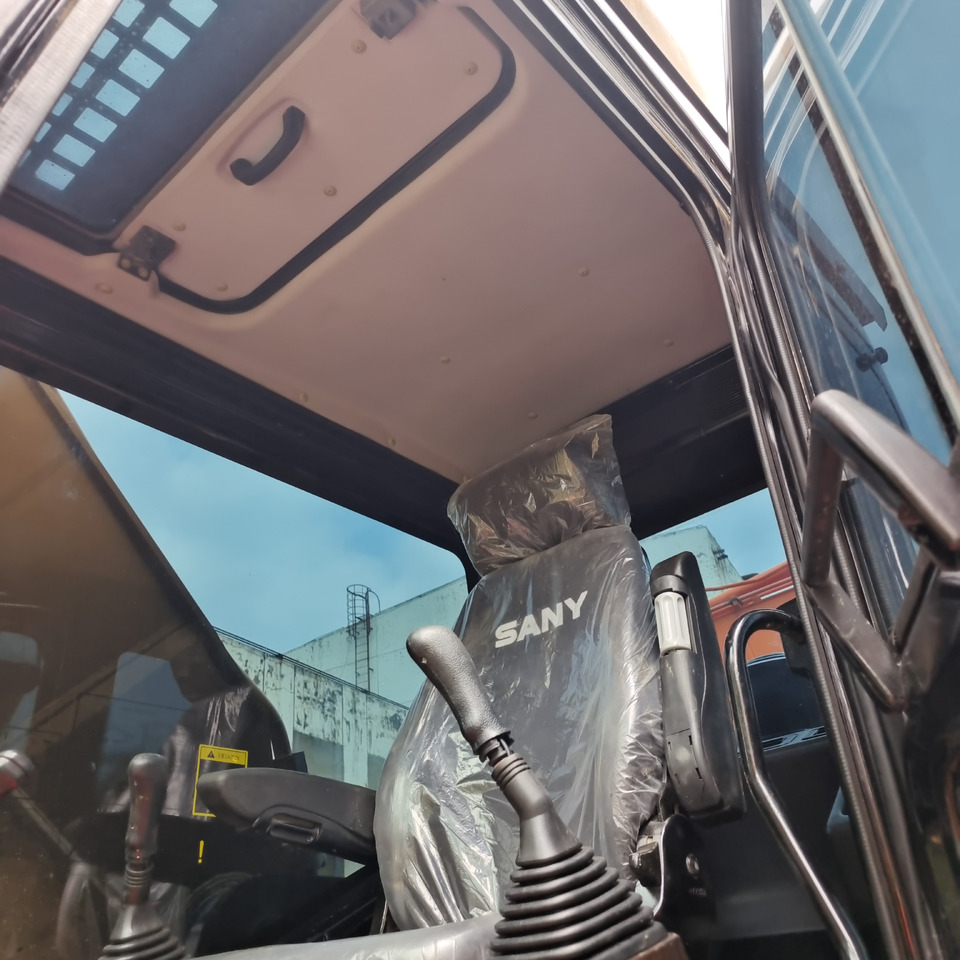 SANY 235C SY 235H - Telakaivukone: kuva SANY 235C SY 235H - Telakaivukone SANY 235C SY 235H - Telakaivukone: kuva SANY 235C SY 235H - Telakaivukone