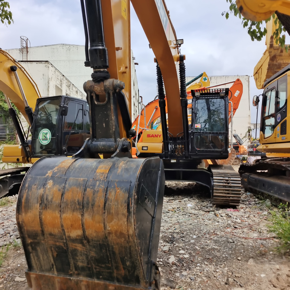 SANY 235C SY 235H - Telakaivukone: kuva SANY 235C SY 235H - Telakaivukone SANY 235C SY 235H - Telakaivukone: kuva SANY 235C SY 235H - Telakaivukone