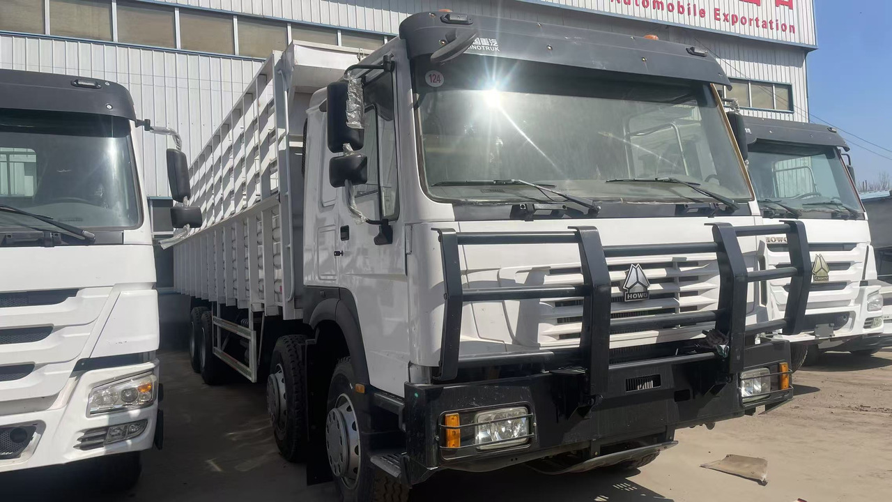 SINOTRUK HOWO 371 375 380 400 420 HP WITH FENCE 8*4 6*4 - Kippiauto kuorma-auto: kuva SINOTRUK HOWO 371 375 380 400 420 HP WITH FENCE 8*4 6*4 - Kippiauto kuorma-auto SINOTRUK HOWO 371 375 380 400 420 HP WITH FENCE 8*4 6*4 - Kippiauto kuorma-auto: kuva SINOTRUK HOWO 371 375 380 400 420 HP WITH FENCE 8*4 6*4 - Kippiauto kuorma-auto
