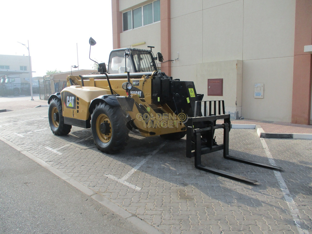 Caterpillar TH417 Telehandler - Kurottaja: kuva Caterpillar TH417 Telehandler - Kurottaja Caterpillar TH417 Telehandler - Kurottaja: kuva Caterpillar TH417 Telehandler - Kurottaja