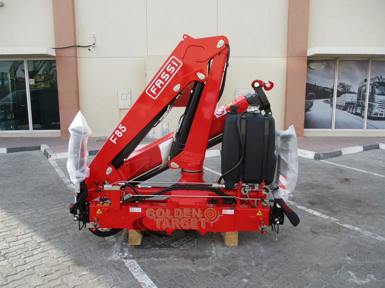 Fassi F85B.0.22 Loader Crane - Kappaletavaranosturi: kuva Fassi F85B.0.22 Loader Crane - Kappaletavaranosturi Fassi F85B.0.22 Loader Crane - Kappaletavaranosturi: kuva Fassi F85B.0.22 Loader Crane - Kappaletavaranosturi
