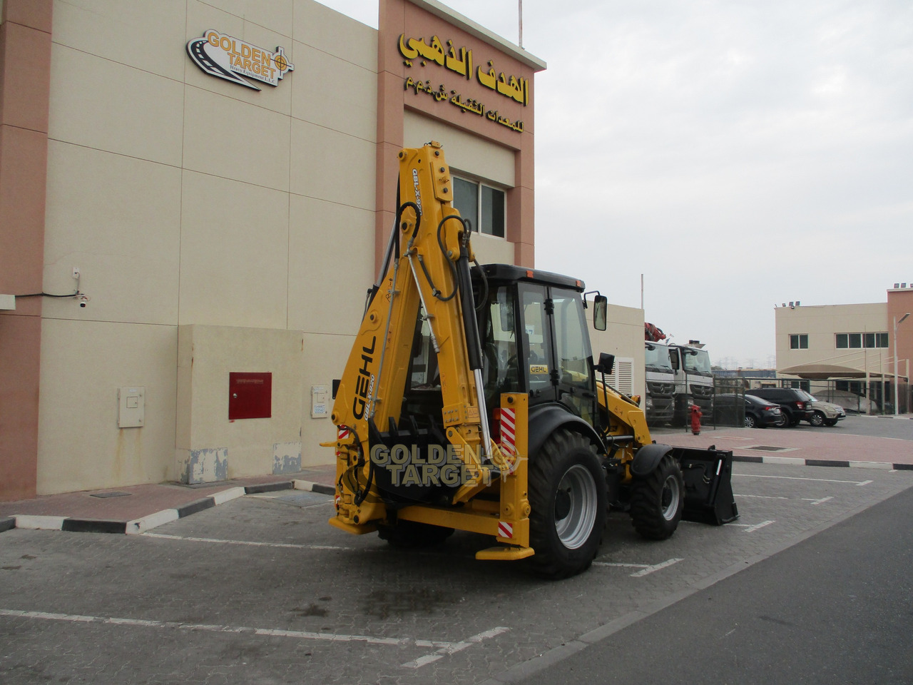 GEHL GBL-X-920 4x4 Backhoe Loader - Kaivuri-trukki: kuva GEHL GBL-X-920 4x4 Backhoe Loader - Kaivuri-trukki GEHL GBL-X-920 4x4 Backhoe Loader - Kaivuri-trukki: kuva GEHL GBL-X-920 4x4 Backhoe Loader - Kaivuri-trukki