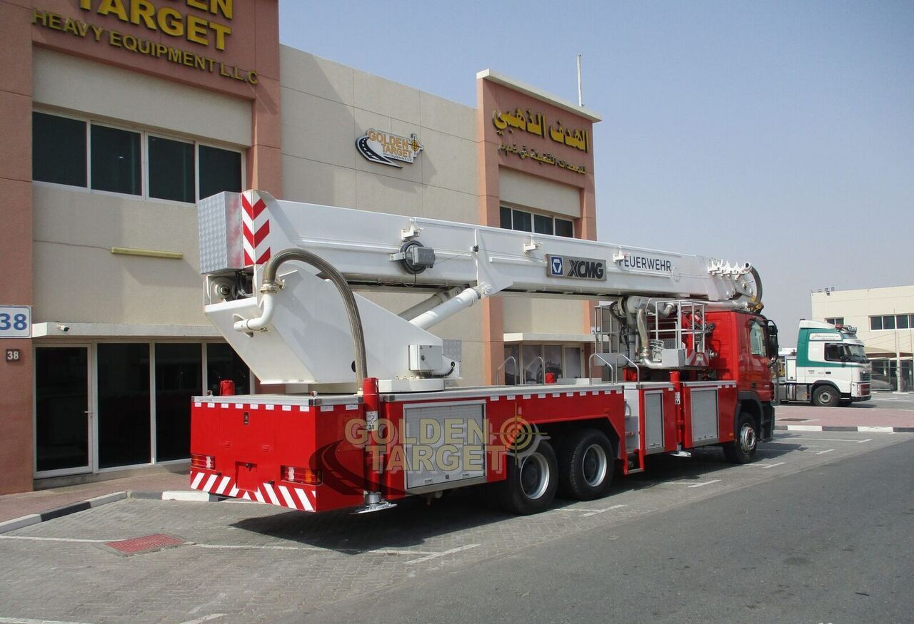 Mercedes-Benz Actros 3332 6x4 Manlift Truck - Paloauto: kuva Mercedes-Benz Actros 3332 6x4 Manlift Truck - Paloauto Mercedes-Benz Actros 3332 6x4 Manlift Truck - Paloauto: kuva Mercedes-Benz Actros 3332 6x4 Manlift Truck - Paloauto