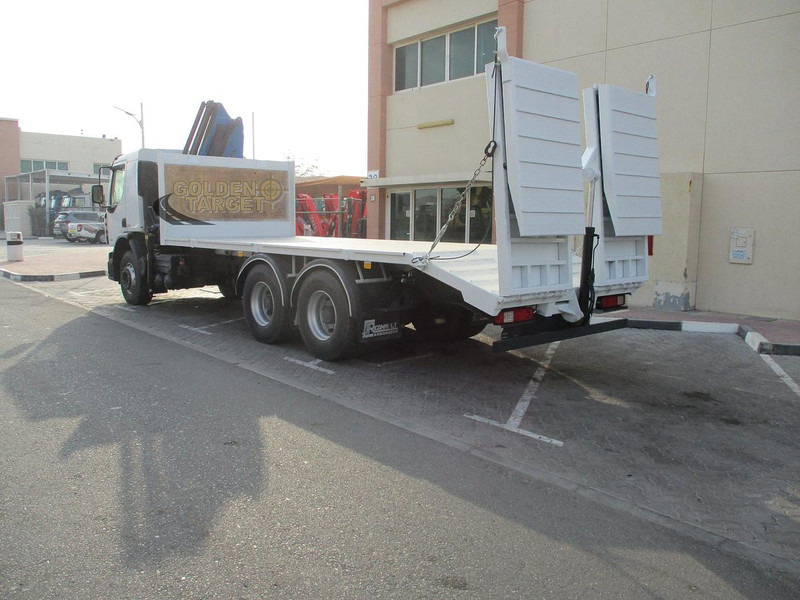 Renault KERAX 380 - Ajoneuvonosturi: kuva Renault KERAX 380 - Ajoneuvonosturi Renault KERAX 380 - Ajoneuvonosturi: kuva Renault KERAX 380 - Ajoneuvonosturi