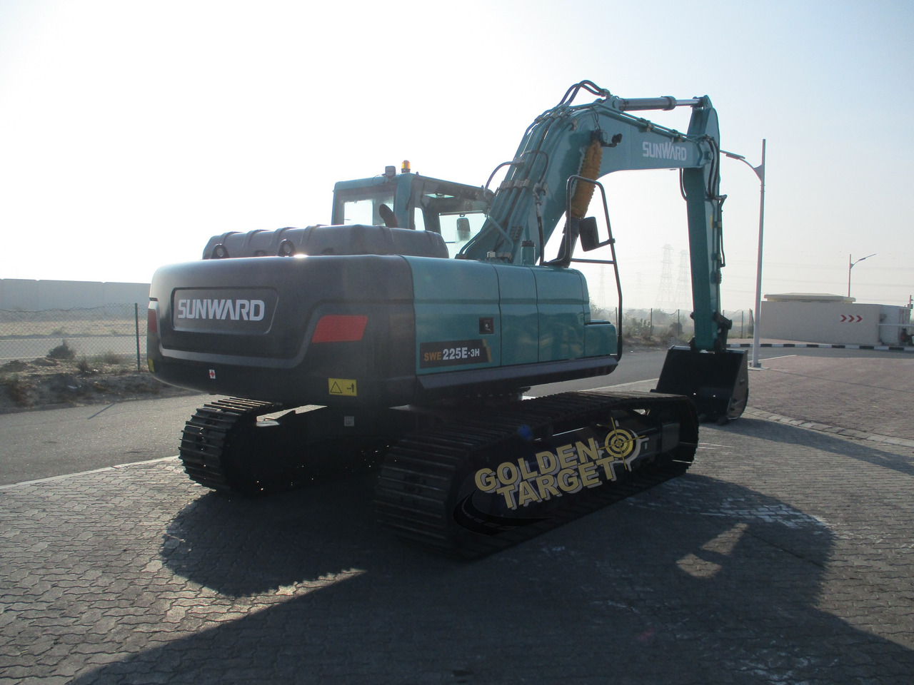 SUNWARD SWE225E-3H Hydraulic Excavator - Telakaivukone: kuva SUNWARD SWE225E-3H Hydraulic Excavator - Telakaivukone SUNWARD SWE225E-3H Hydraulic Excavator - Telakaivukone: kuva SUNWARD SWE225E-3H Hydraulic Excavator - Telakaivukone