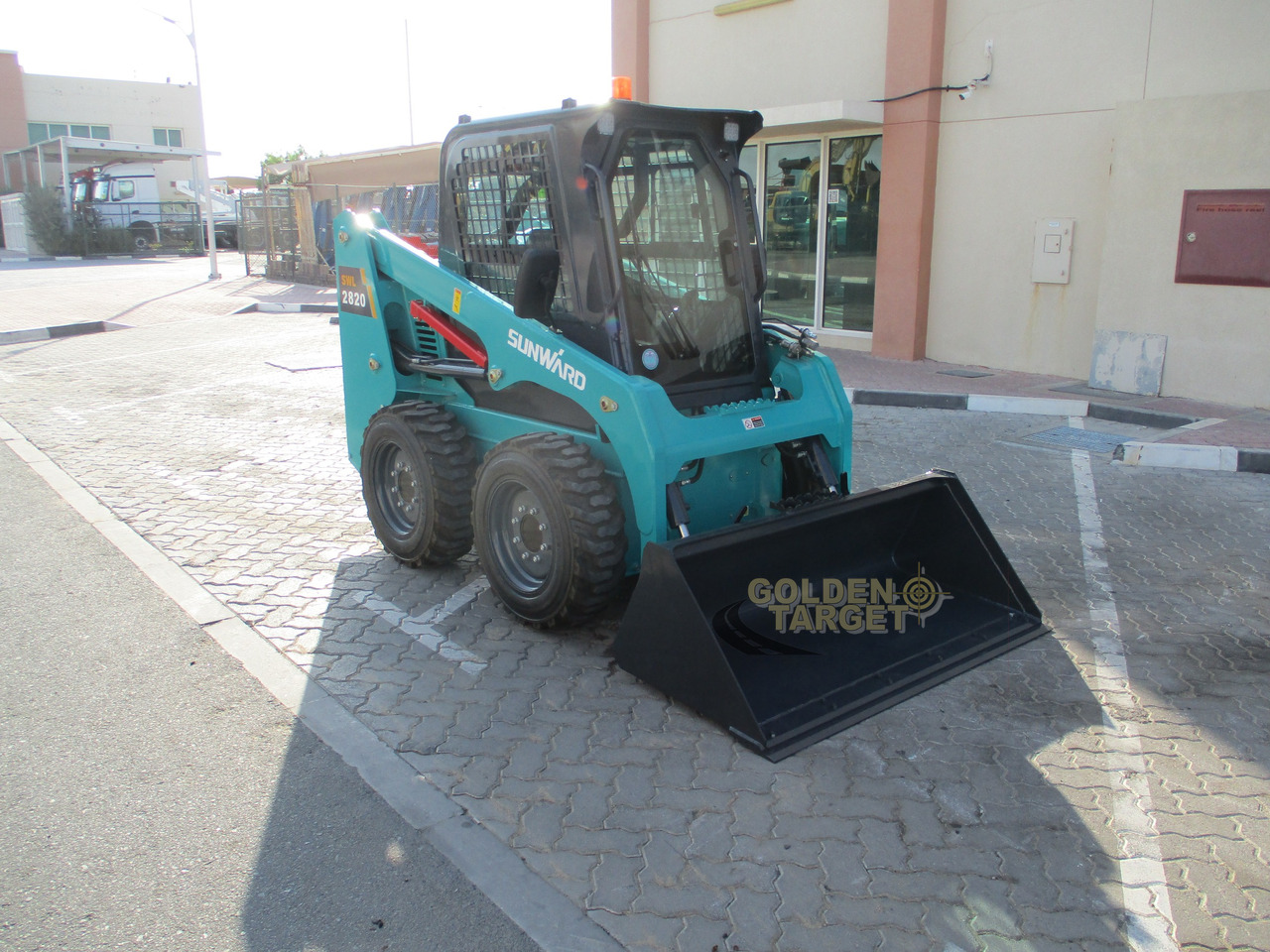 SUNWARD SWL2820 Skid Steer - Liukuohjattu kuormaaja: kuva SUNWARD SWL2820 Skid Steer - Liukuohjattu kuormaaja SUNWARD SWL2820 Skid Steer - Liukuohjattu kuormaaja: kuva SUNWARD SWL2820 Skid Steer - Liukuohjattu kuormaaja