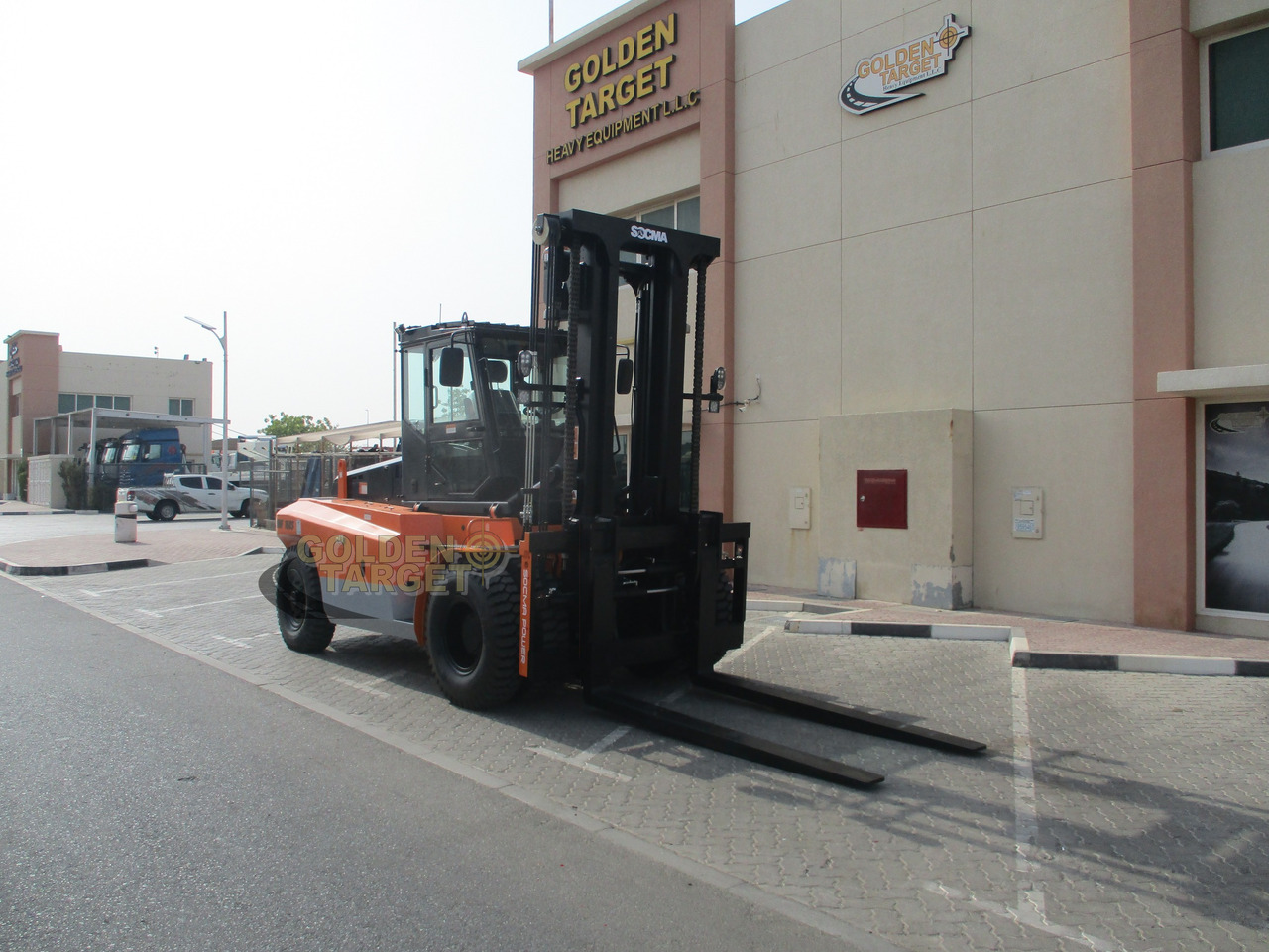 Socma HNF160S 16-ton Forklift - Dieseltrukki: kuva Socma HNF160S 16-ton Forklift - Dieseltrukki Socma HNF160S 16-ton Forklift - Dieseltrukki: kuva Socma HNF160S 16-ton Forklift - Dieseltrukki