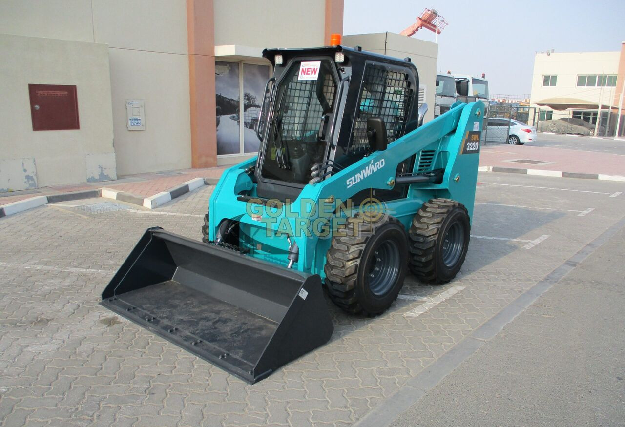 Sunward 3220 Skid Steer Loader - Liukuohjattu kuormaaja: kuva Sunward 3220 Skid Steer Loader - Liukuohjattu kuormaaja Sunward 3220 Skid Steer Loader - Liukuohjattu kuormaaja: kuva Sunward 3220 Skid Steer Loader - Liukuohjattu kuormaaja