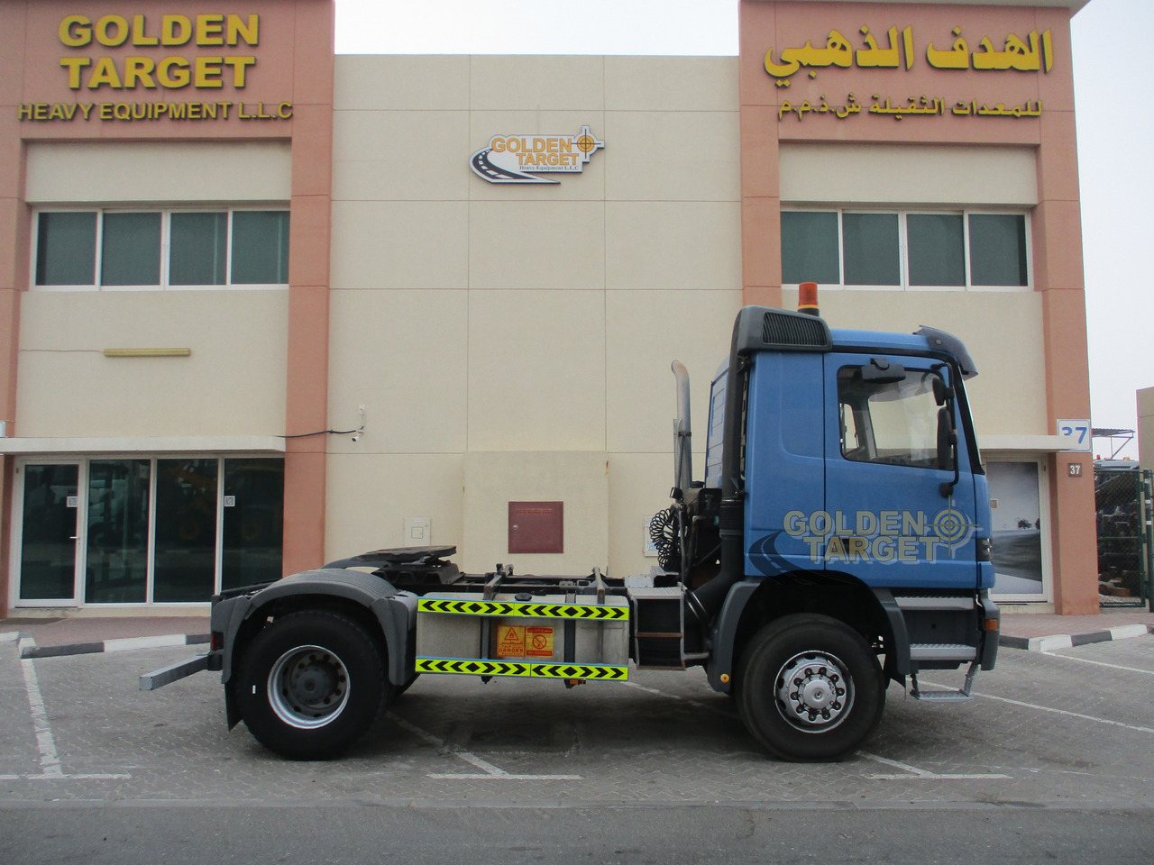 MERCEDES-BENZ Actros 1840 4x4 Head Truck - Vetopöytäauto: kuva MERCEDES-BENZ Actros 1840 4x4 Head Truck - Vetopöytäauto MERCEDES-BENZ Actros 1840 4x4 Head Truck - Vetopöytäauto: kuva MERCEDES-BENZ Actros 1840 4x4 Head Truck - Vetopöytäauto
