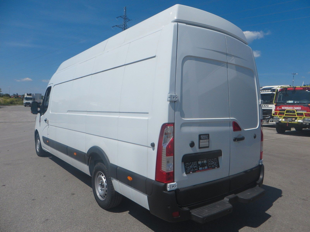 Renault Master L4H3 box body -rear drive! - Pakettiauto: kuva Renault Master L4H3 box body -rear drive! - Pakettiauto Renault Master L4H3 box body -rear drive! - Pakettiauto: kuva Renault Master L4H3 box body -rear drive! - Pakettiauto
