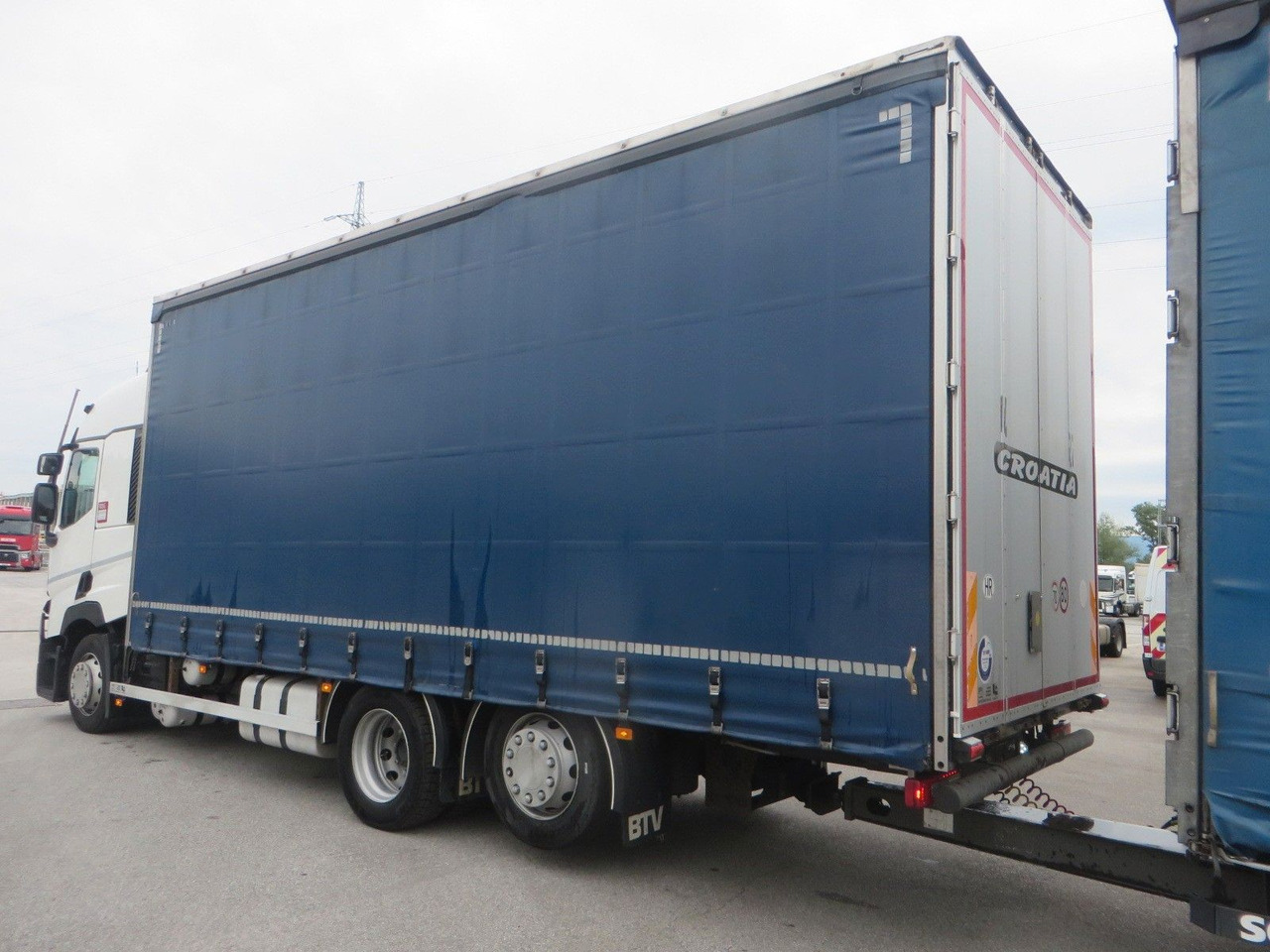 Renault T480 SC 6x2 Tandem jumbo 116m3 - Pressukapelli kuorma-auto: kuva Renault T480 SC 6x2 Tandem jumbo 116m3 - Pressukapelli kuorma-auto Renault T480 SC 6x2 Tandem jumbo 116m3 - Pressukapelli kuorma-auto: kuva Renault T480 SC 6x2 Tandem jumbo 116m3 - Pressukapelli kuorma-auto