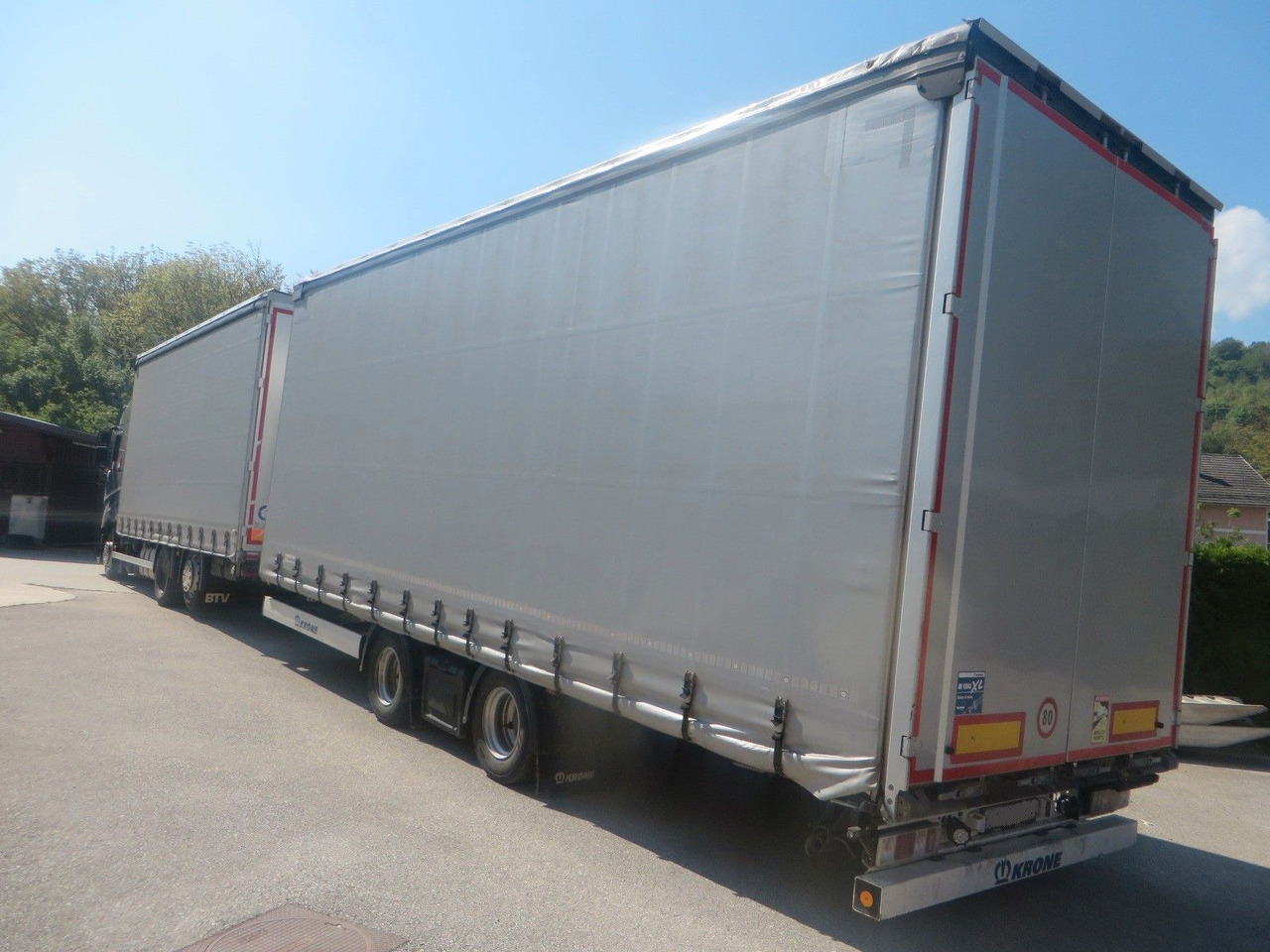 Renault T480 SC 6x2 tandem jumbo 116m3 - Pressukapelli kuorma-auto: kuva Renault T480 SC 6x2 tandem jumbo 116m3 - Pressukapelli kuorma-auto Renault T480 SC 6x2 tandem jumbo 116m3 - Pressukapelli kuorma-auto: kuva Renault T480 SC 6x2 tandem jumbo 116m3 - Pressukapelli kuorma-auto