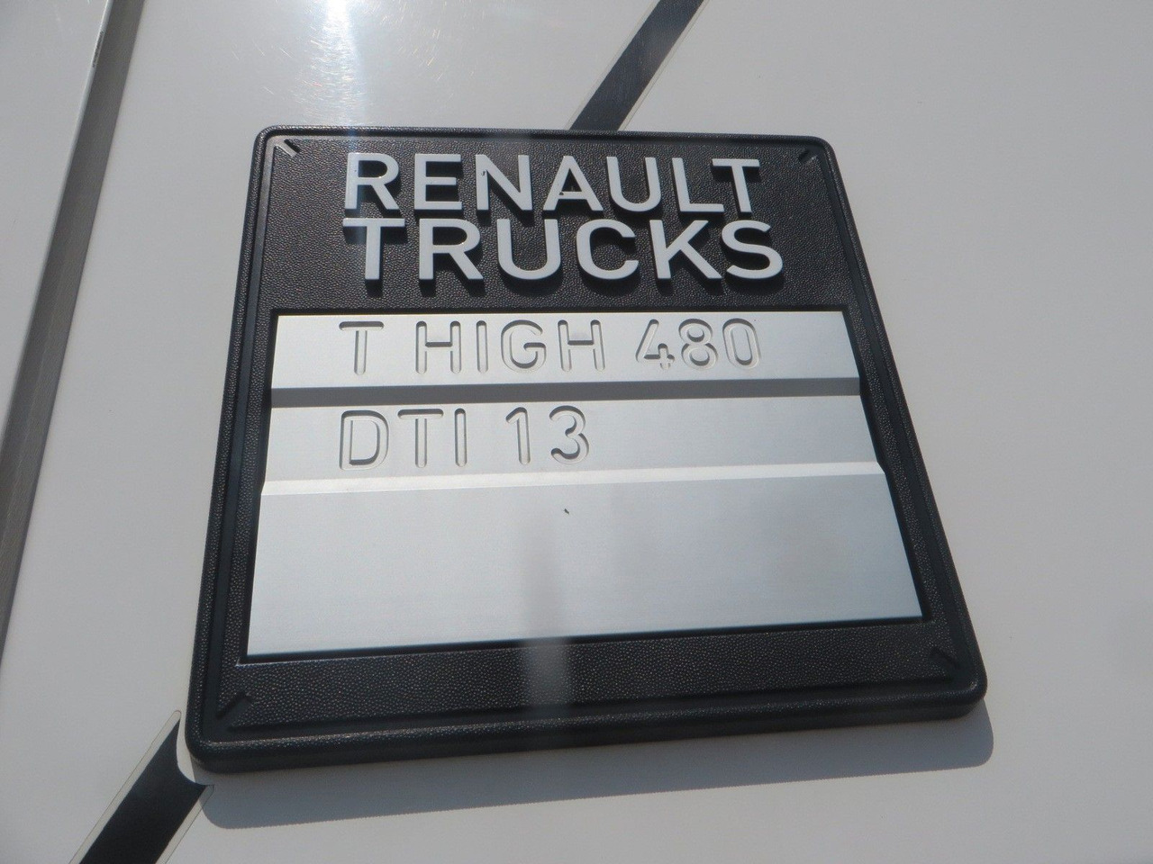 Renault T480 HSC 4x2Tractor mega - Vetopöytäauto: kuva Renault T480 HSC 4x2Tractor mega - Vetopöytäauto Renault T480 HSC 4x2Tractor mega - Vetopöytäauto: kuva Renault T480 HSC 4x2Tractor mega - Vetopöytäauto